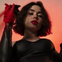Порнозвезда Nikky Dandeli