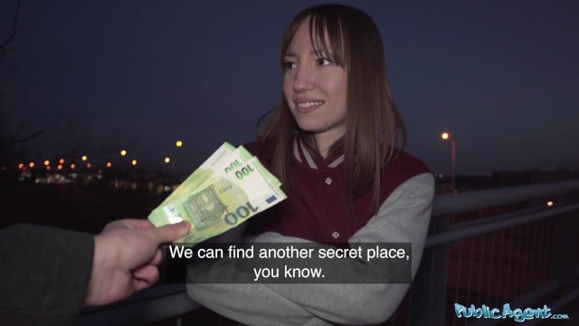 Баблишко - повод перепихнуться с левым типом 💵